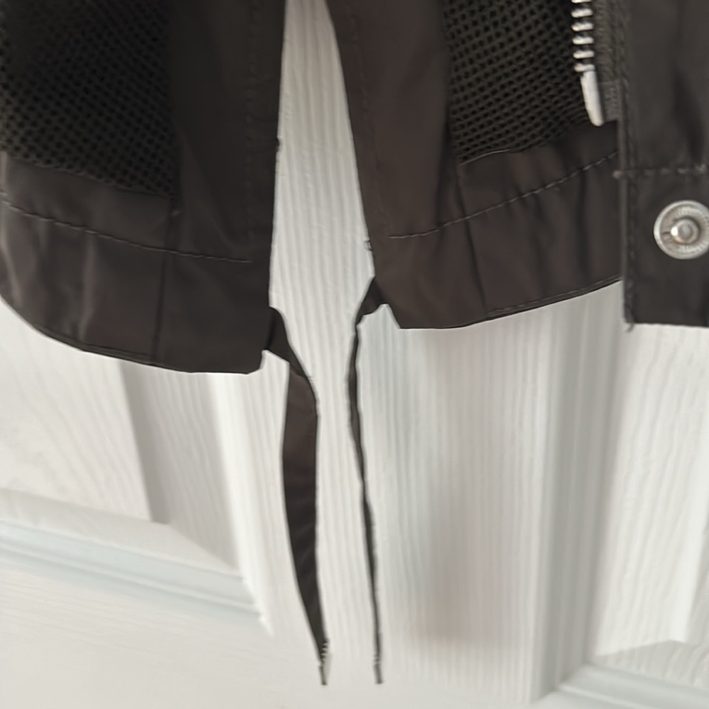 BCBG Generation OLIVE Hooded Windbreaker Jacket - Picture 8 of 8